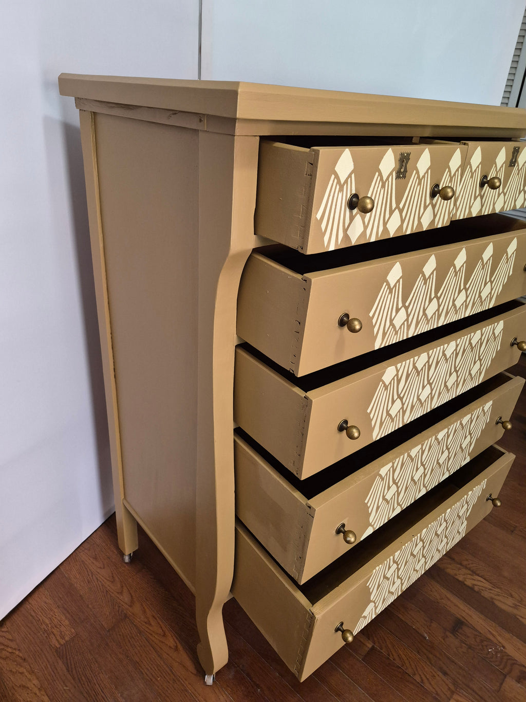 Dresser - 6 drawer
