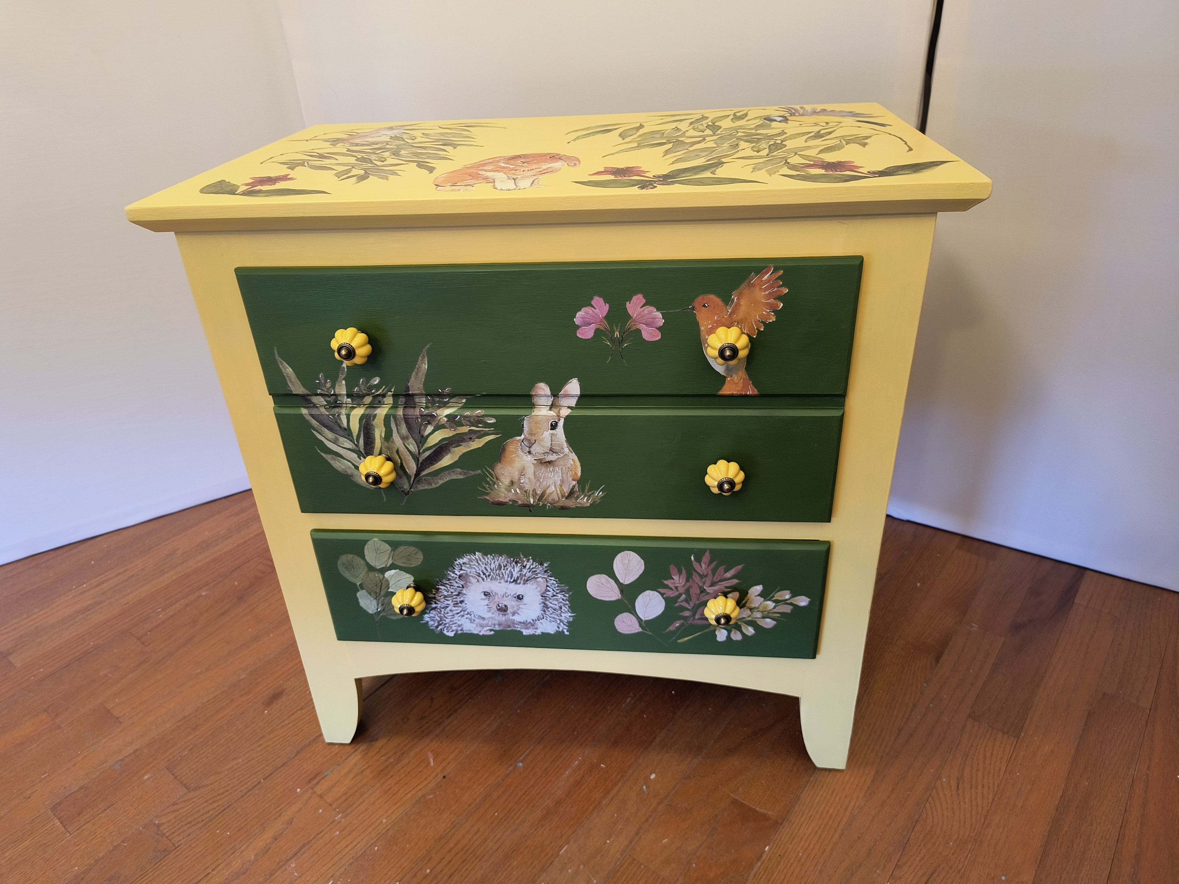 Children's Green & Yellow Dresser – Animal & Floral Motifs