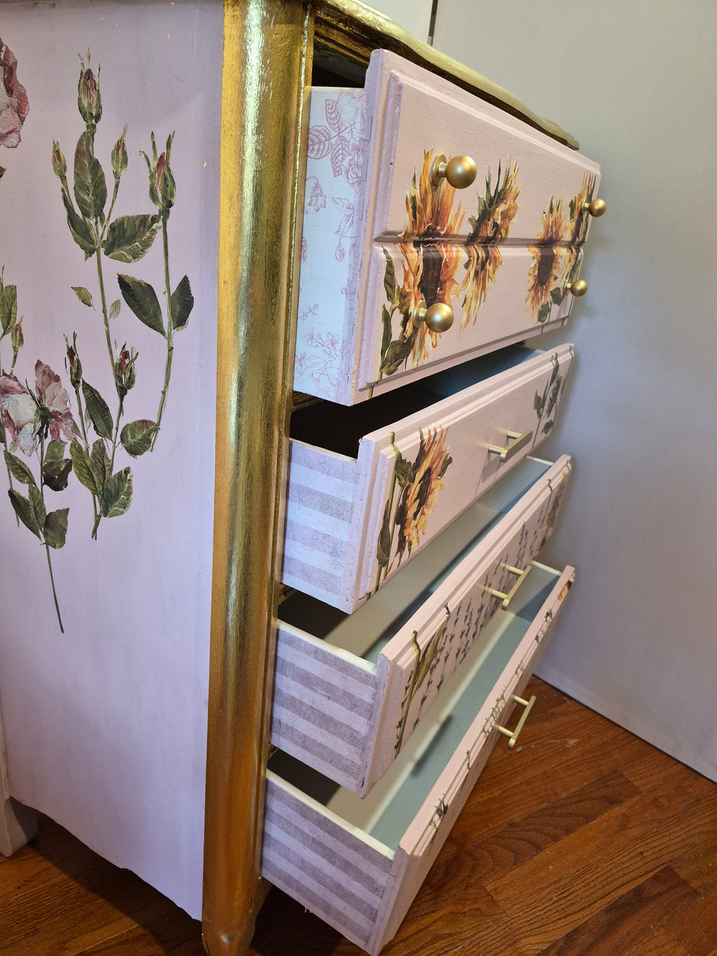 Bougie Pink Dresser