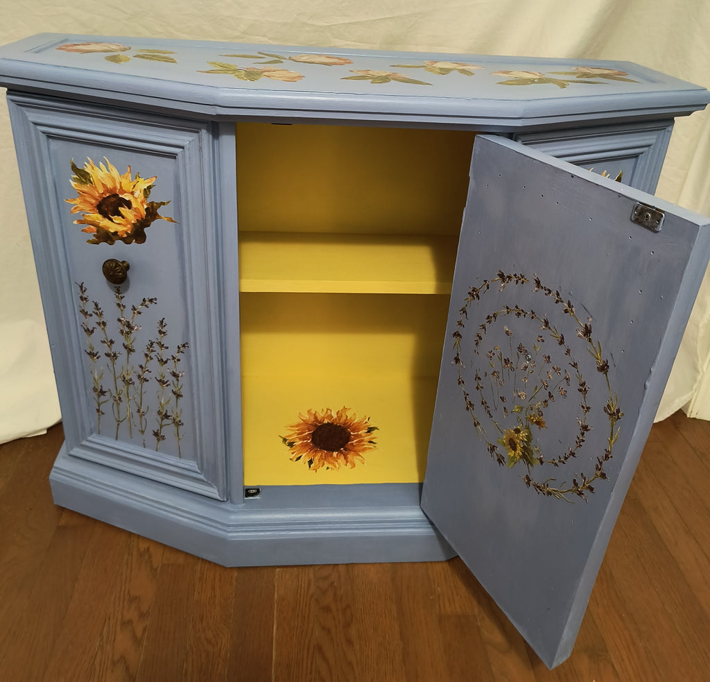 Sunflower Console Table – Shelf & Cabinet Storage
